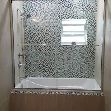 Frameless Bypass Shower Enclosure - Photos & Ideas | Houzz