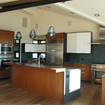 Jaska Nolan Residence