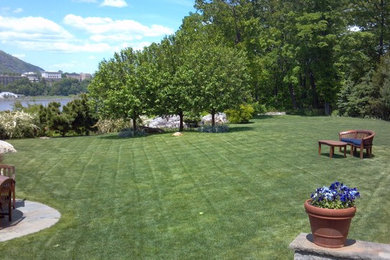 This is an example of a traditional landscaping in New York.