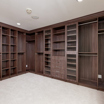 Prestigious Walk In Closet in Richmond.