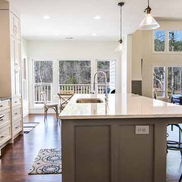 Extended Family Lake Home