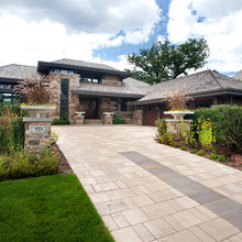 driveway entrance