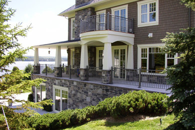 Inspiration for a contemporary exterior home remodel in Montreal