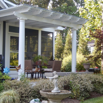 Low Maintenance Aluminum Pergola and Polycarbonate Roof