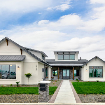 2020 Parade Home "The Expanse"