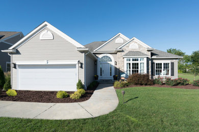 Exterior home idea in Cleveland