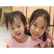 Vivienne Eng's photo
