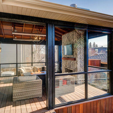 Outdoor Living Space - Warm Comforts