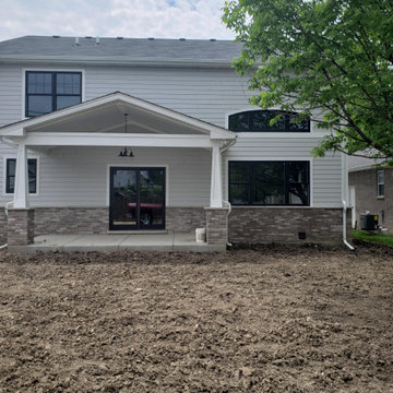 2,400 Sq. Ft 2 Story Craftsman Farm House with full 9' basement Bedford Park, IL