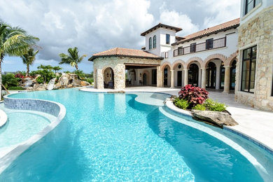 This is an example of a mediterranean pool in Miami.