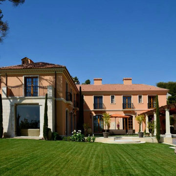 Villa in South of France