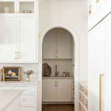 BACK KITCHEN