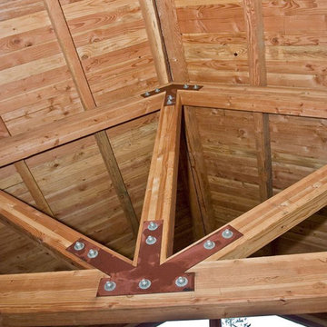 Glu-Lam Beams