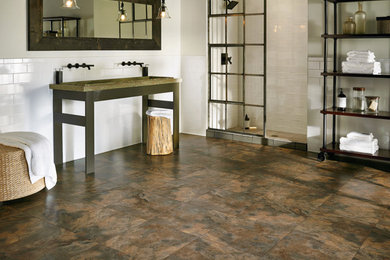 Bathroom - rustic bathroom idea in New Orleans