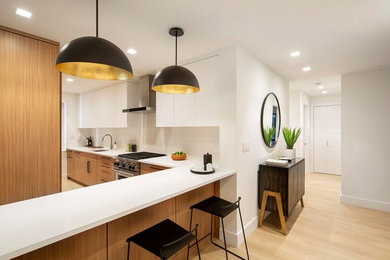Example of a trendy kitchen design in New York