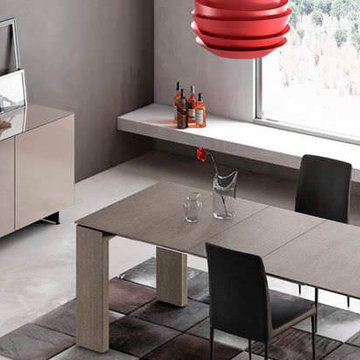 Modern Italian dining tables