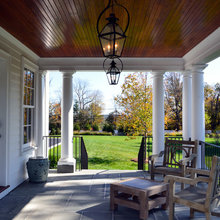 side patio/entry