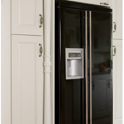 cream painted - Kitchen Cabinetry