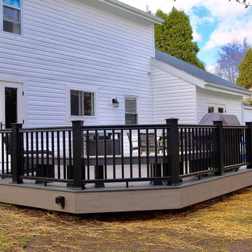 Ground Level Deck with Bench Seating