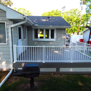Azek deck with Aluminum rail