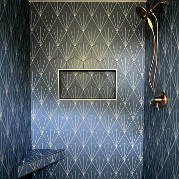 Top to Bottom Vertical Pattern through Niche & Corner Bench