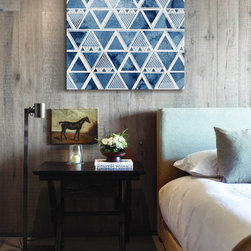 Triangle Reflections - Productos