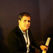 Alfred de la Rosa's photo