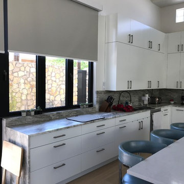 Texas Contemporary Kitchen
