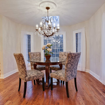 Exceptionally Elegant Lake Forest Colonial- Lake Forest, IL