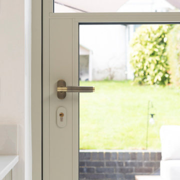 Our Brand New OB-36⁺ Soho Bifold paired with our OI-30 Internal Door
