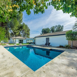 Itasca St, Northridge - Products
