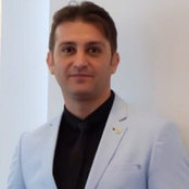 Omid Karimis foto