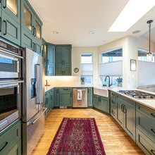 Kitchen Sitting Area