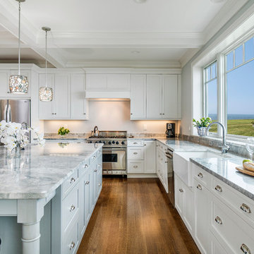 White Coastal Kitchen