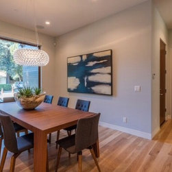 1020 Hermosa - Products