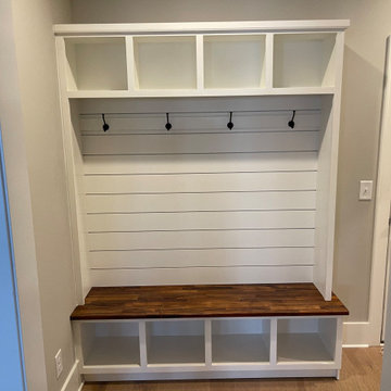 Garage, Basement, Attic, Storage, Sewing Room, Utility Room, Laundry