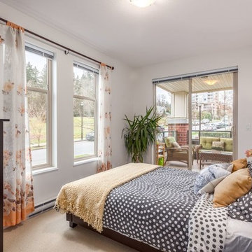 Ross Drive Occupied Staging