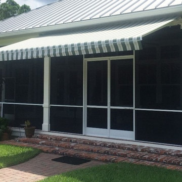 Retractable Awning - Private Ranch