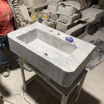 Calacatta Viola Marble Vanity – Sculptural Luxury in Natural Stone