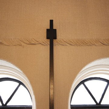 Even Sweep Burlapp Wall Covering - Lake Forrest Showcase House