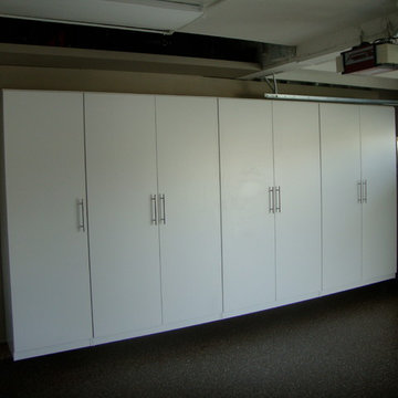 Garage Closets / Cabinets