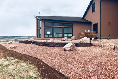Inspiration for a modern landscaping in Other.