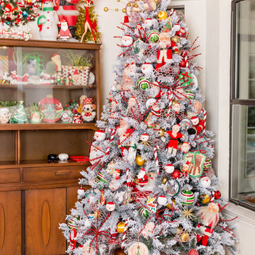 My Houzz: An Austin Stylist’s Technicolor Christmas Home