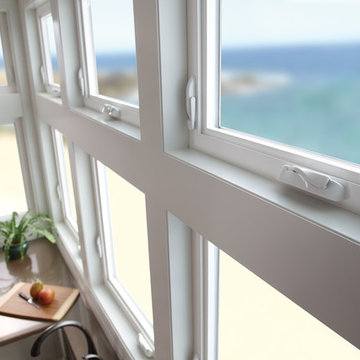 Tuscany Series mulled awning windows on top and bottom rows close up