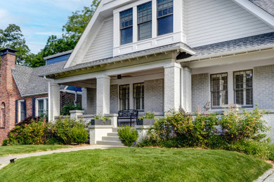 Example of an arts and crafts exterior home design in Atlanta