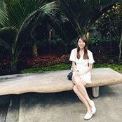 Y Jx's photo