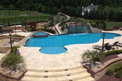 Inspiration for a transitional home design remodel in New York