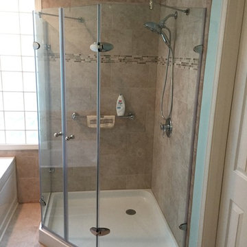Space-Saving Shower