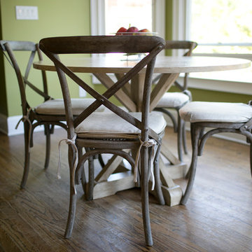 Modern Farmhouse Style breakfast nook