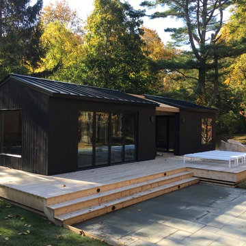 Shelter Island Eel House